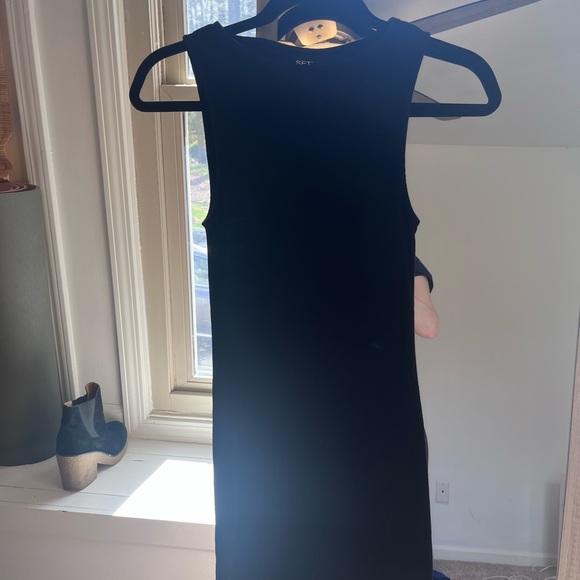 Set Active Ribbed Mini Dress - Picture 3 of 4